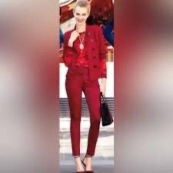 💰BOGO💰 Cabi Deep Red Trousers, Tapered Leg with Ankle Slit sz 8 - Picture 2 of 10